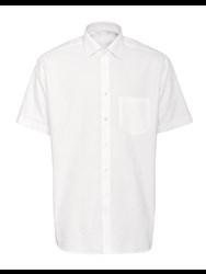 Short-sleeved men's shirt in Classic Fit